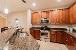 9026 Alturas Ln Unit 34-4, Naples FL 34113