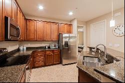 9026 Alturas Ln Unit 34-4, Naples FL 34113