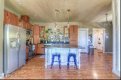 332 Lynwood Ln, Selah WA 98942