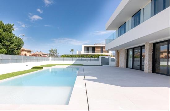 Modern new build villa with swimming pool for sale in Marratxí, , Marratxí 07141