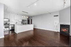 33 W ONTARIO Street #42EN, Chicago IL 60654