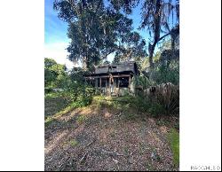 1005 N Pennybacker Road, Inverness FL 34453