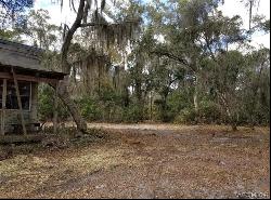 1005 N Pennybacker Road, Inverness FL 34453