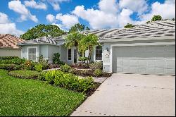 5249 Far Oak Circle, Sarasota FL 34238