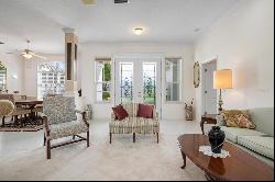 5249 Far Oak Circle, Sarasota FL 34238