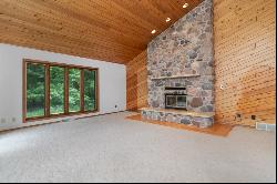 6508 MAPLEVIEW Lane, Whitelaw WI 54247