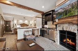 2001 Park Avenue Unit 102, Park City UT 84060