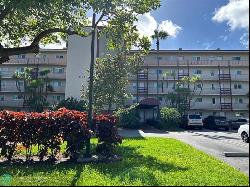 2108 S Cypress Bend Dr #502, Pompano Beach FL 33069