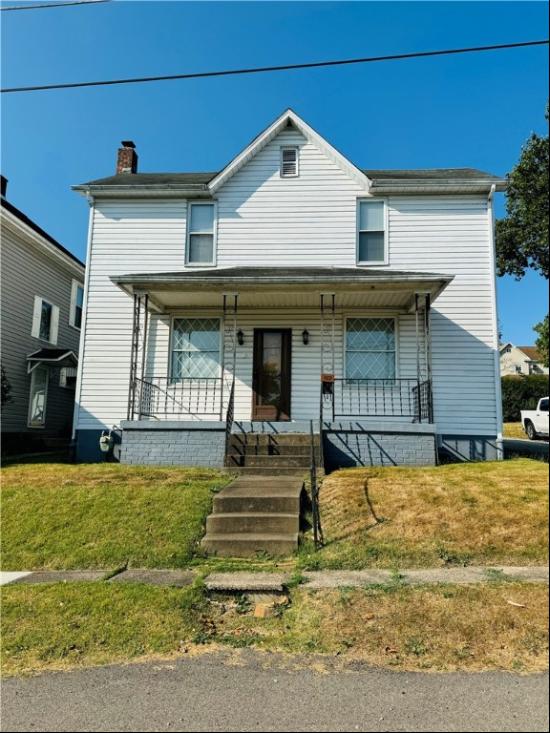 112 Beech St, Connellsville PA 15425