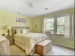 45 Berkshire Pl Unit D, Irvington Twp. NJ 07111