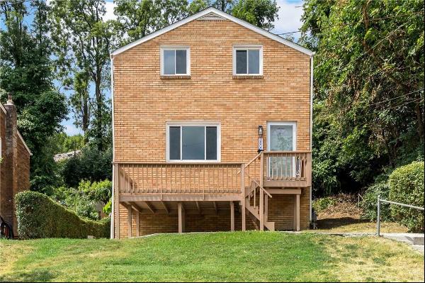 3800 Inland Ave, West Mifflin PA 15122