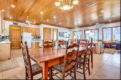 872 W Gorrie Dr, St. George Island FL 32328