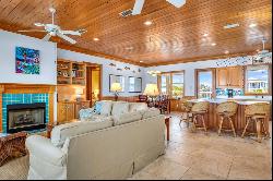 872 W Gorrie Dr, St. George Island FL 32328