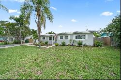 357 W Dover Street, Satellite Beach FL 32937