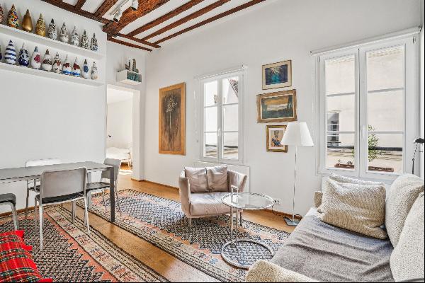 Apartment in Paris 4th - Place des Vosges