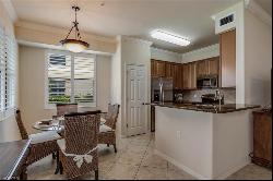 10626 Smokehouse Bay DR #102, Naples FL 34120