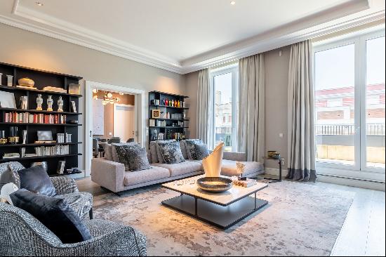 Luxury Housing with Exclusive Services in the Four Seasons of Madrid