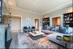 Luxury Housing with Exclusive Services in the Four Seasons of Madrid