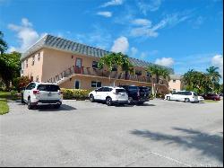 2950 SE Ocean Boulevard Unit 35-5, Stuart FL 34996