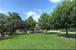 2126 Ranch Loop Drive, New Braunfels TX 78132