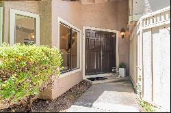 This Spacious Townhome in Los Gatos 