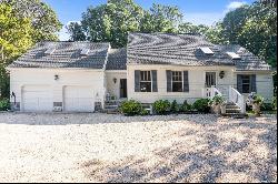 2421 Noyac Road, Sag Harbor NY 11963