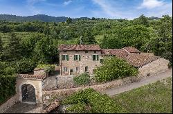 Splendid historic property with olive grove in Franciacorta