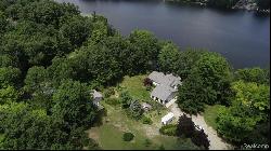 6125 White Sands Drive, Otter Lake MI 48464