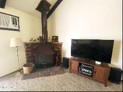 182 Upper Village Way, Tannersville PA 18372