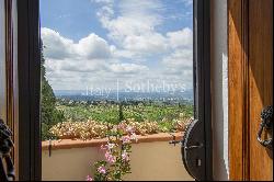 Splendid house in the Chianti hills