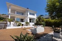 Spectacular Villa in exclusive urbanization in Teia - Costa BCN