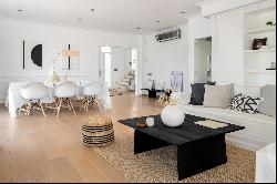 Spectacular Villa in exclusive urbanization in Teia - Costa BCN