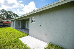 1391 SW Tadlock Avenue, Port Saint Lucie FL 34953