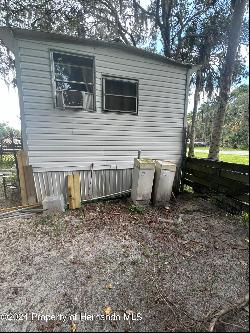 8300 W Highland Street, Homosassa FL 34448