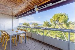 Marseille 8th - 2-bedroom Apartment for Sale Sea View