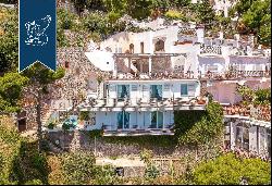 Prestigious apartment with panoramic terraces for sale in Capri