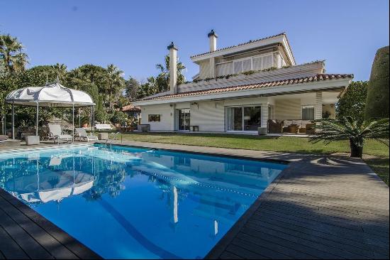 Garden Villa with Sea Views in Can Teixido