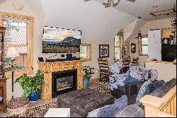 Secluded 2 bedroom, 1 bath home in Mt Crested Butte's Pitchfork subdivision,.