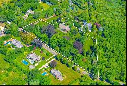 Renovated Historic Home in Heart of East Hampton Village