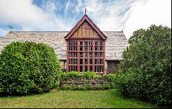 Renovated Historic Home in Heart of East Hampton Village