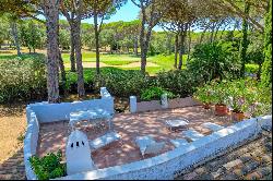 Fantastic property surrounded by the Santa Cristina de Aro Golf Course.