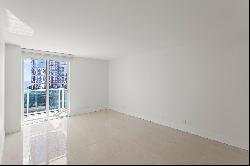 100 Bayview Dr, #1115, Sunny Isles Beach, FL