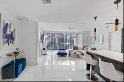 200 Biscayne Boulevard Way, #3808, Miami, FL