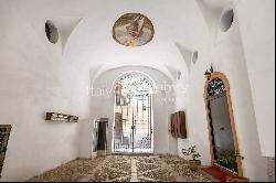 Penthouse with Terrace in the Heart of Palermo's Historic Center