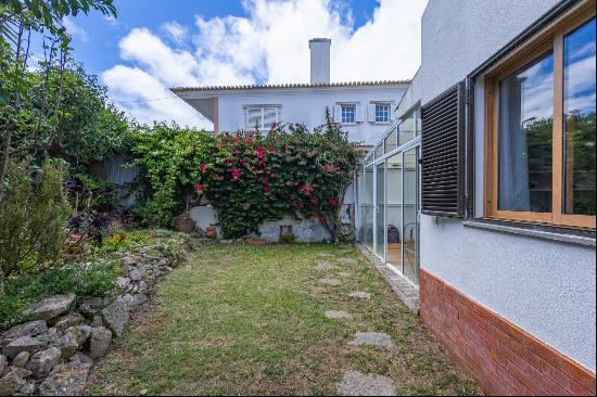 Semi-detached house, 4 bedrooms, for Sale