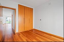 Flat, 3 bedrooms, for Sale