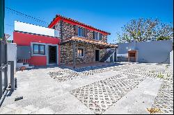 Detached house, 2 bedrooms, for Sale