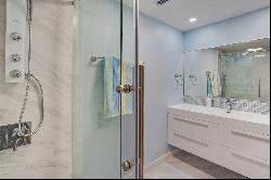 500 Bayview Dr, #622, Sunny Isles Beach, FL