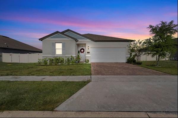 245 Messina Place, Howey in the Hills FL 34737