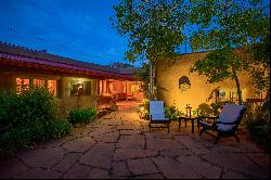 20 Valerio Road, Ranchos De Taos NM 87571